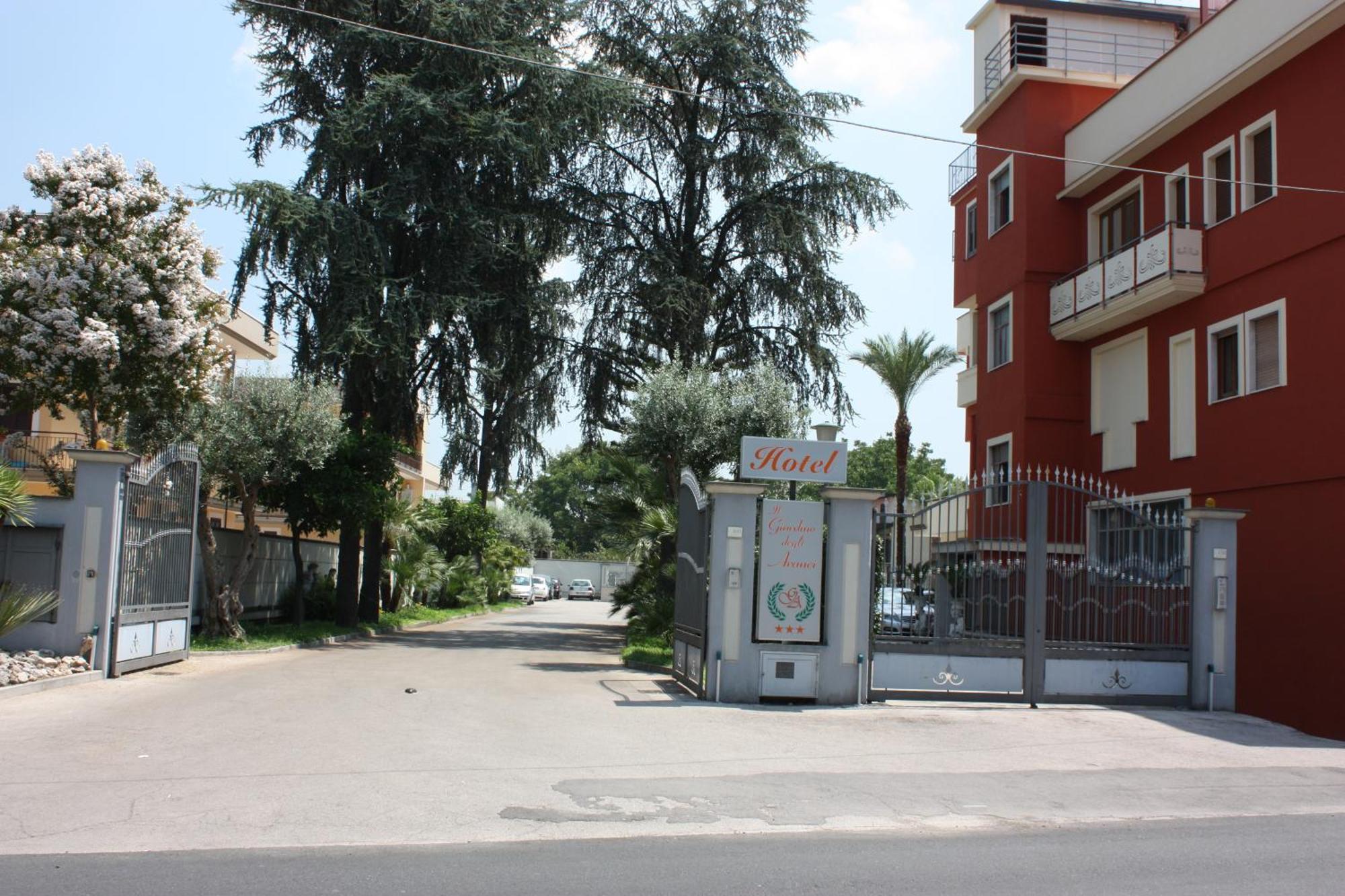 Hotel Il Giardino Degli Aranci Nola Dış mekan fotoğraf