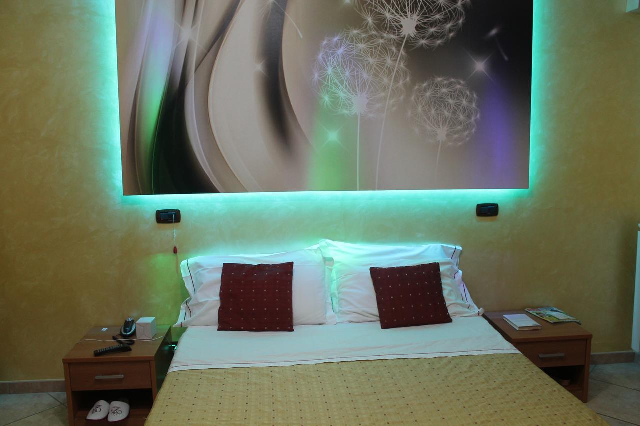 Hotel Il Giardino Degli Aranci Nola Dış mekan fotoğraf
